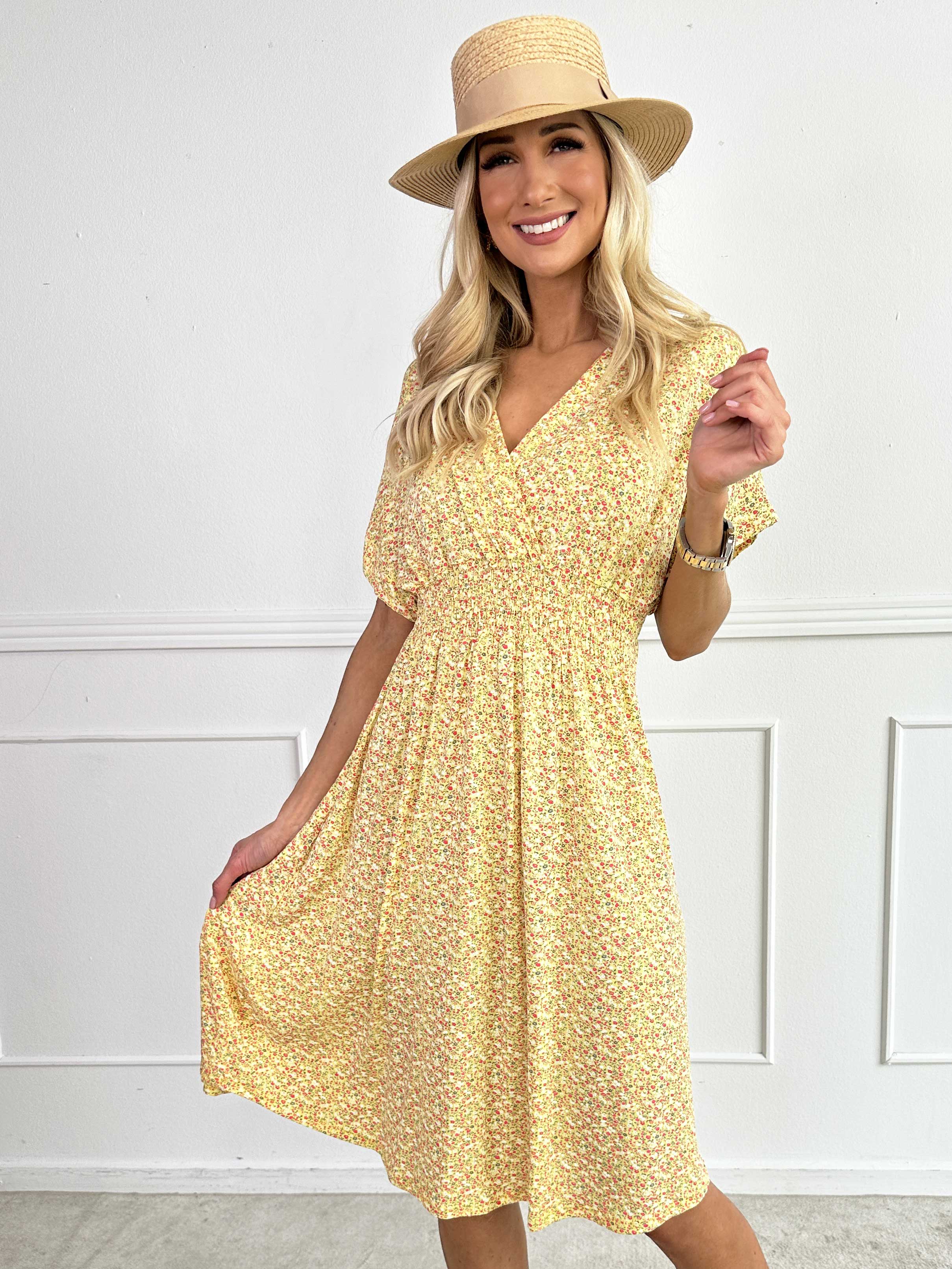 Maryam - Söt klänning i mjuk viskos med blomstermönster